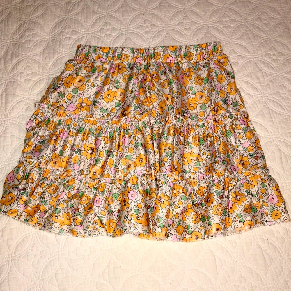 Size S Flower mini skirt